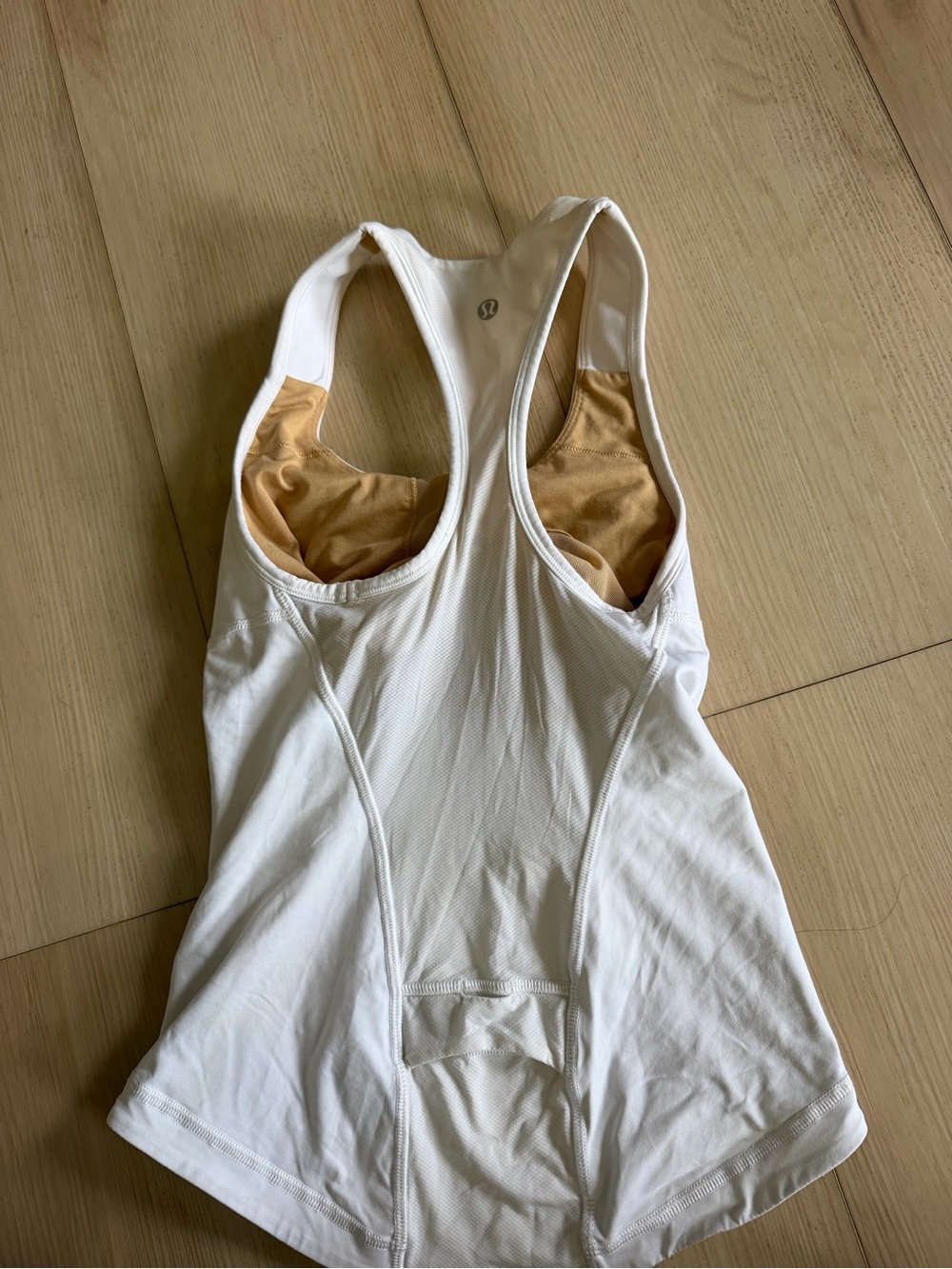 Lululemon tank size 2